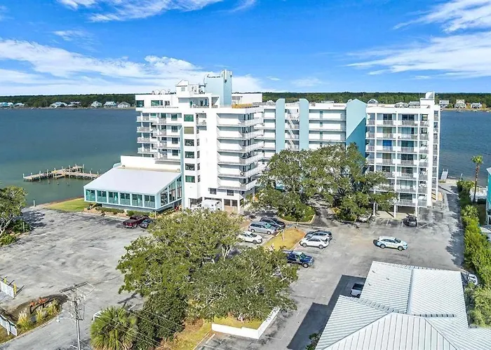 Compass Point 103 Holiday home